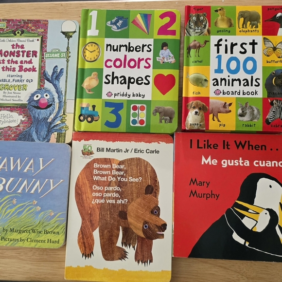 Six board books - Picture 1 of 1